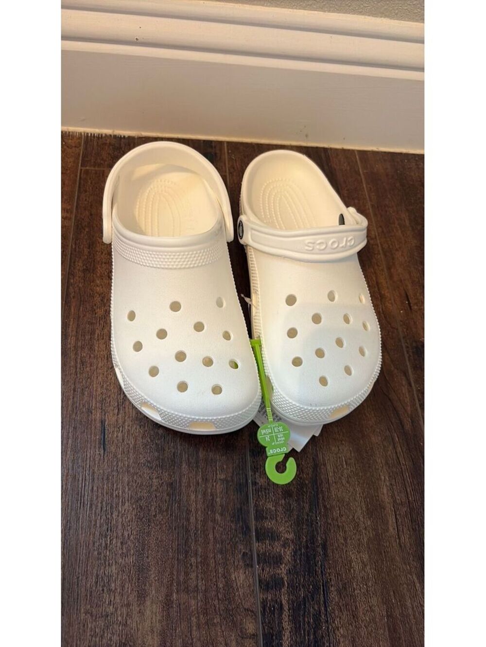 White Crocs M6 W8
